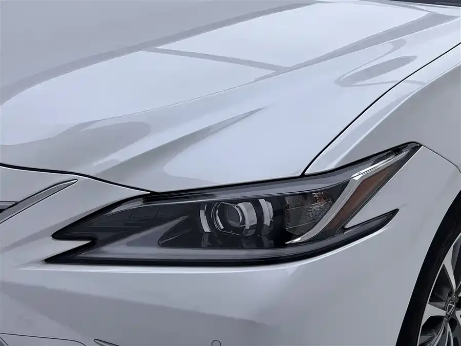 Lexus ES 2022 200 Excellence Edition 2024 — миниатюра 3