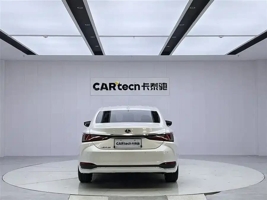 Lexus ES 2022 200 Excellence Edition 2024 — миниатюра 4