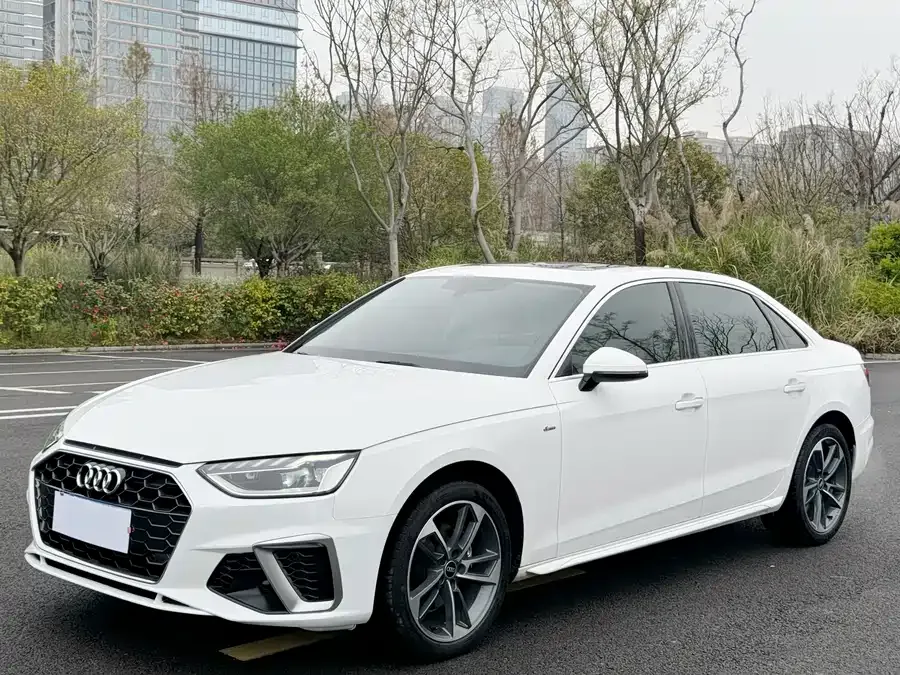 Audi a4 l 2022