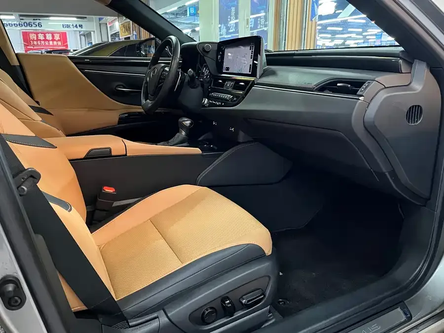 Lexus ES 2022 300h Excellence Edition 2023 — миниатюра 4
