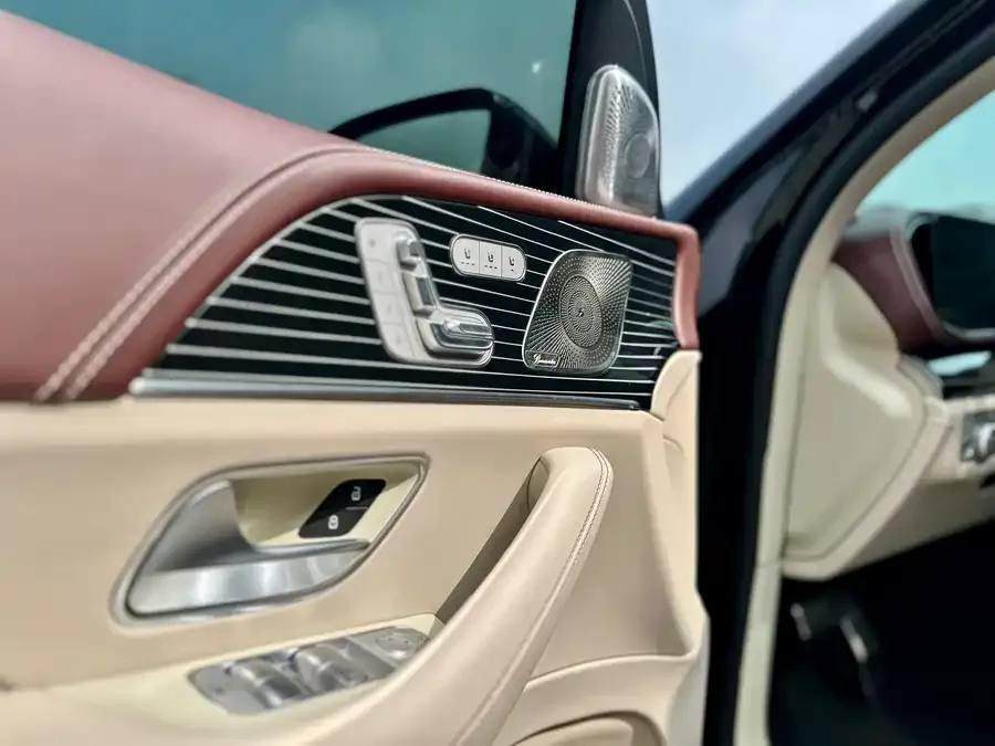 Mercedes-Benz GLS Mercedes-Benz GLS 2022 Model 2 GLS 450 4MATIC Luxury Edition 2022 — миниатюра 5
