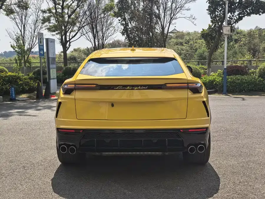 Lamborghini Urus Urus 2022 4.0T V8 Performante 2022 — миниатюра 5