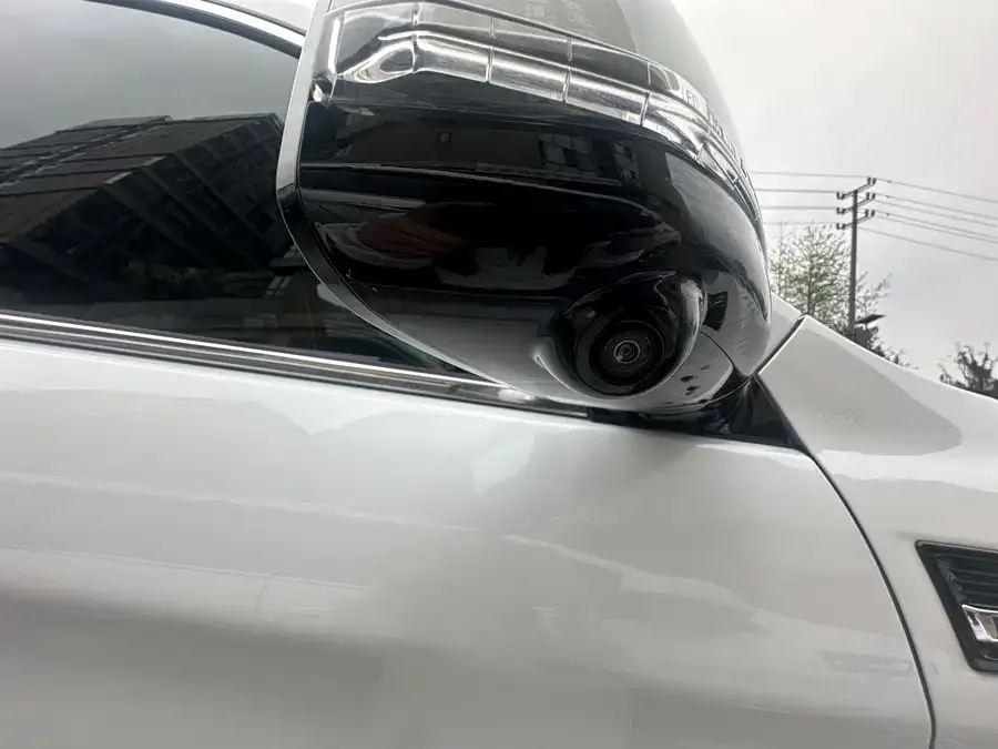 Haval H9 Haval H9 2022 2.0T Gasoline 4WD Luxury 7 Seaters 2023 — миниатюра 5