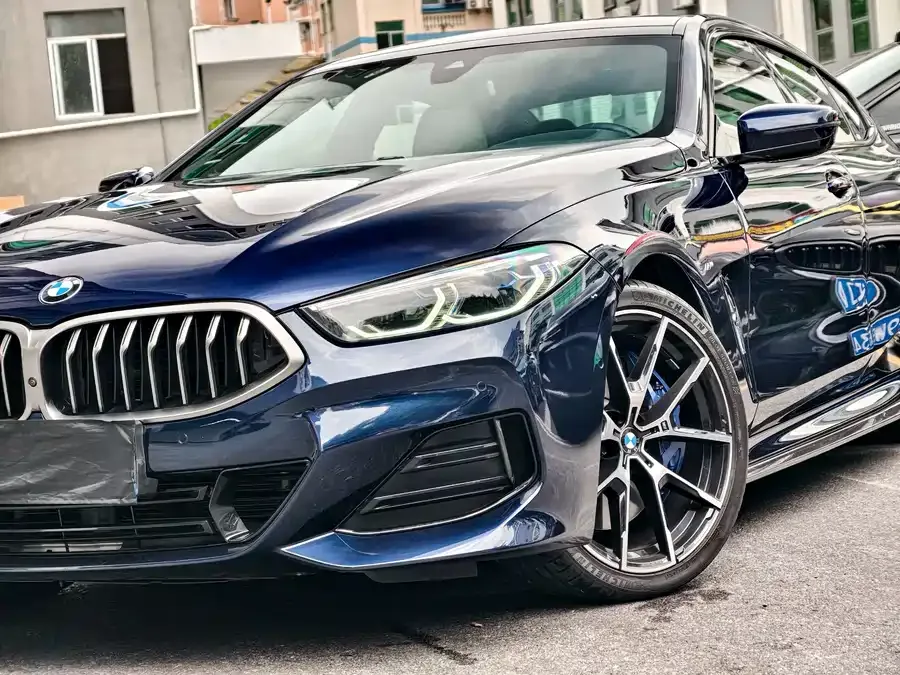 BMW 8 Series BMW 8 Series 2022 840i xDrive Four-Door Coupe M Sport Package 2023 — миниатюра 5