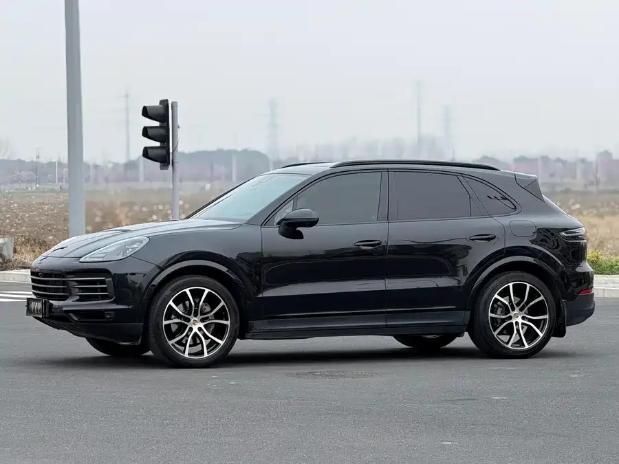 Porsche Cayenne New Energy 2023