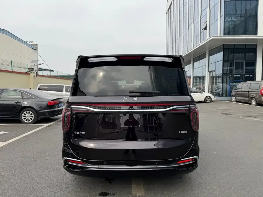 Hongqi HQ9 Hongqi HQ9 2023 2.0T Intelligent Connection Flagship Edition 2023 — миниатюра 5