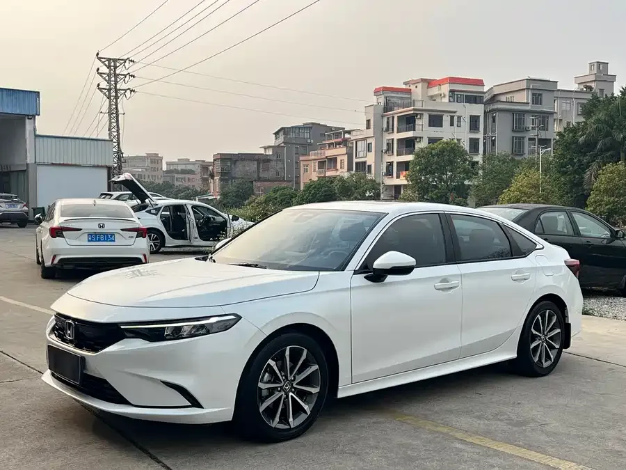 Honda Integra Stylish 2022 240TURBO CVT Deluxe Edition 2022 — фото 1, купить с доставкой в Москву