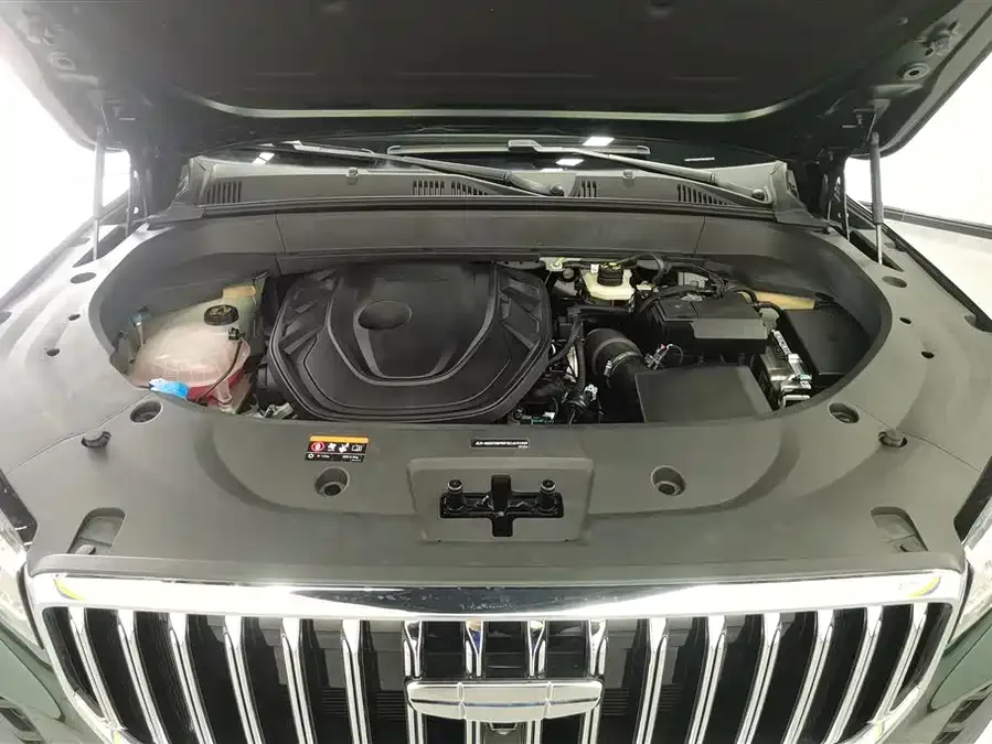 Geely Monjaro Xingyue L 2025 Dongfangyao 2.0TD Automatic 4WD Moon-Watching Edition 2024 — миниатюра 3