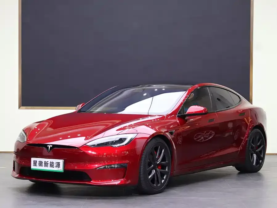 Tesla Model S 2024