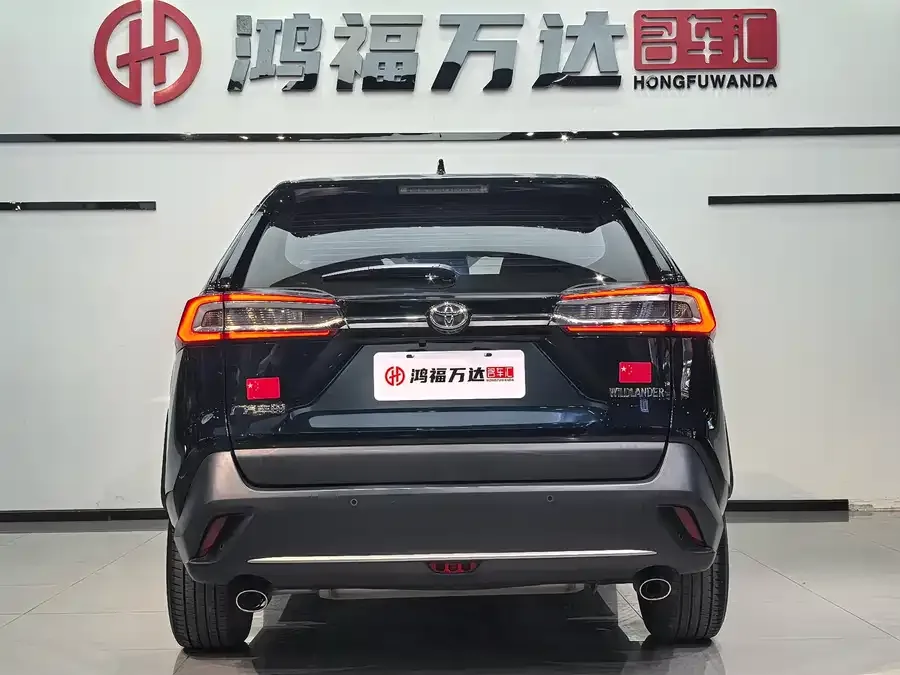 Toyota Wildlander Wildlander 2022 2.0L CVT 2WD Luxury PLUS Edition 2022 — миниатюра 2