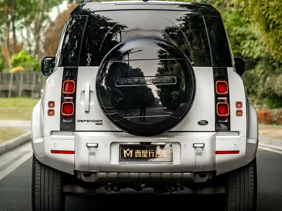 Land Rover guard Land Rover Defender 2023 110 3.0T P400 X-DYNAMIC HSE 2022 — миниатюра 4