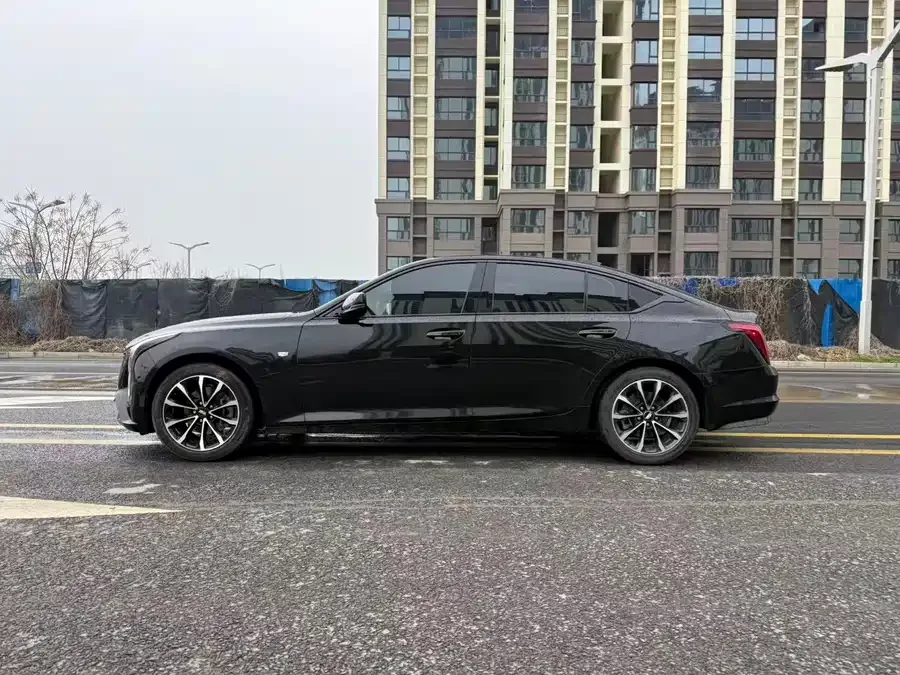 Cadillac CT5 2025 28T City Sports Edition 2025 — миниатюра 4