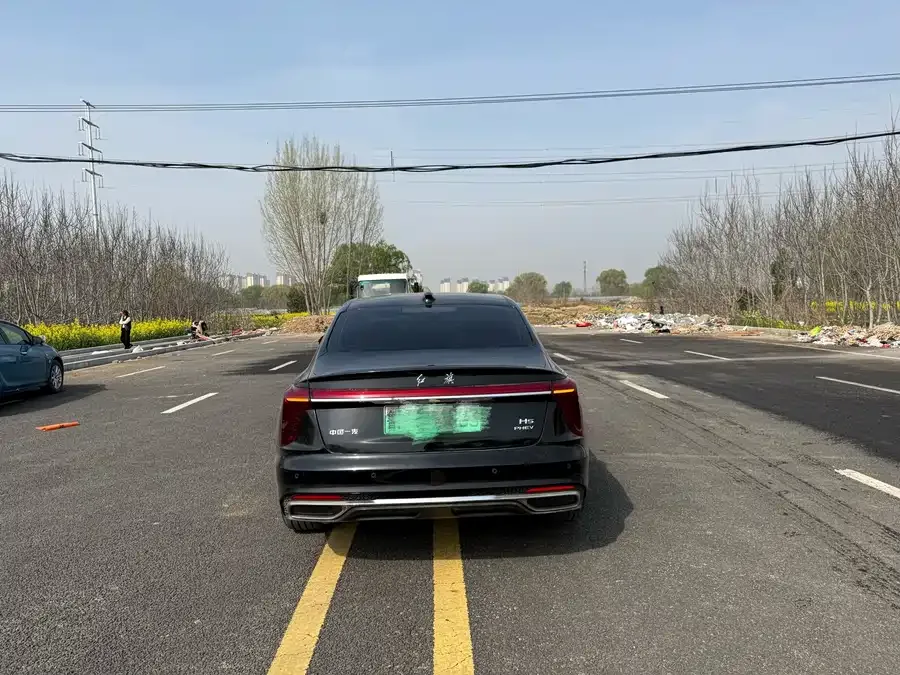 Hongqi H5 PHEV Hongqi H5 PHEV 2025 130 Super Hybrid Edition 2025 — миниатюра 5
