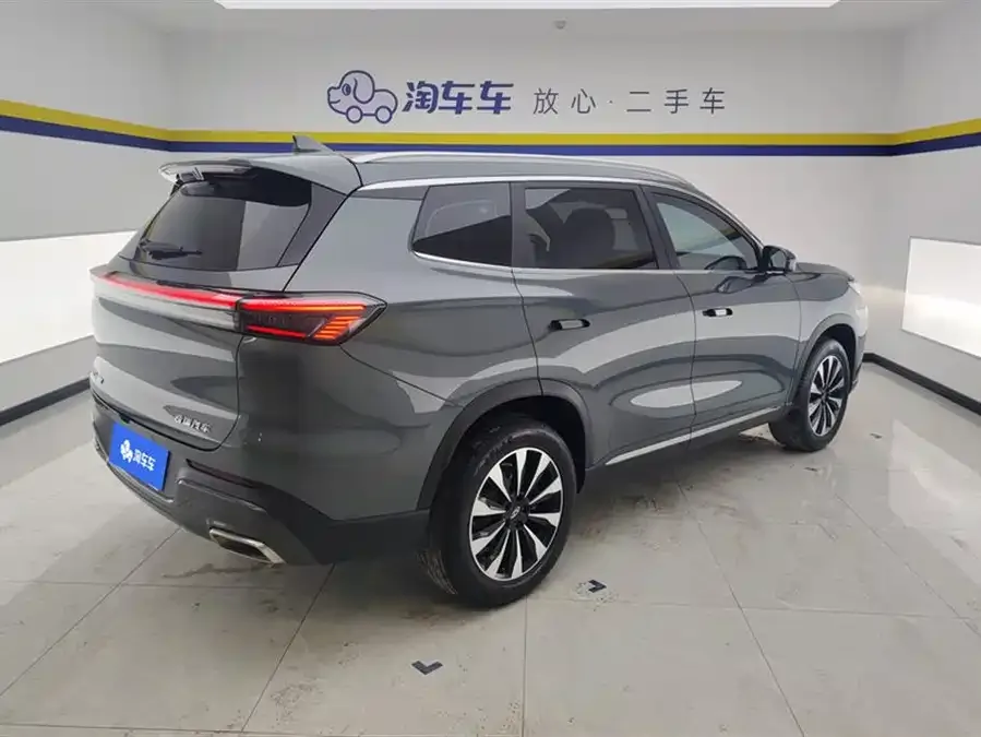 Chery Tiggo 8 PLUS Tiggo 8 PLUS 2025 290TGDI DCT Luxury Edition 2025 — миниатюра 3