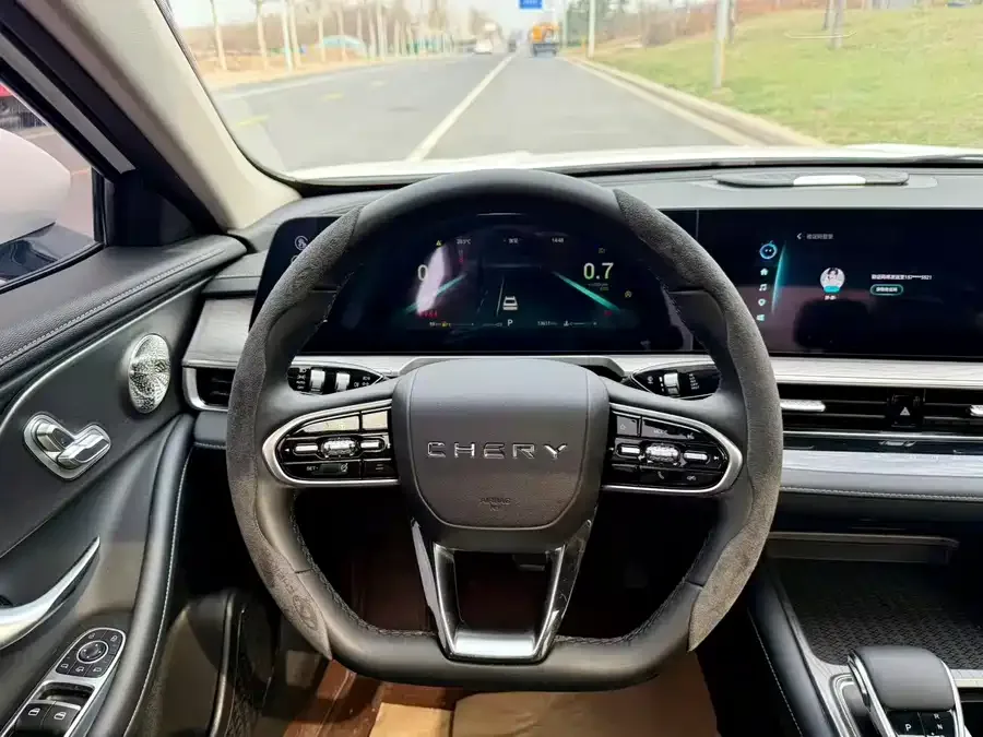 Chery Arrizo 8 Arrizo 8 2024 1.6T DCT Intelligent 2024 — миниатюра 5