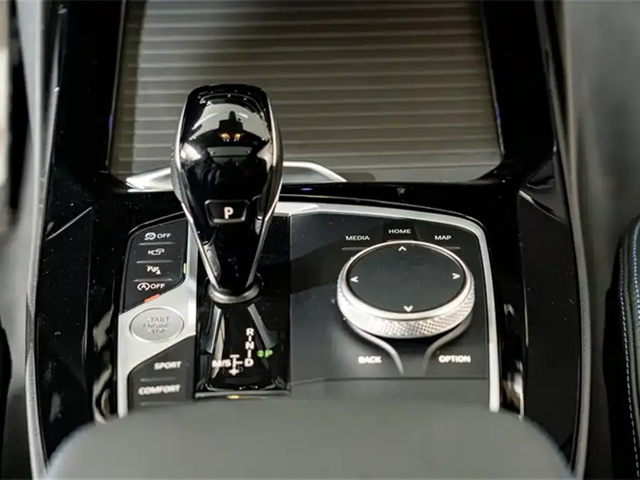 BMW X3 M40i 2022 M40i 2023 — миниатюра 5