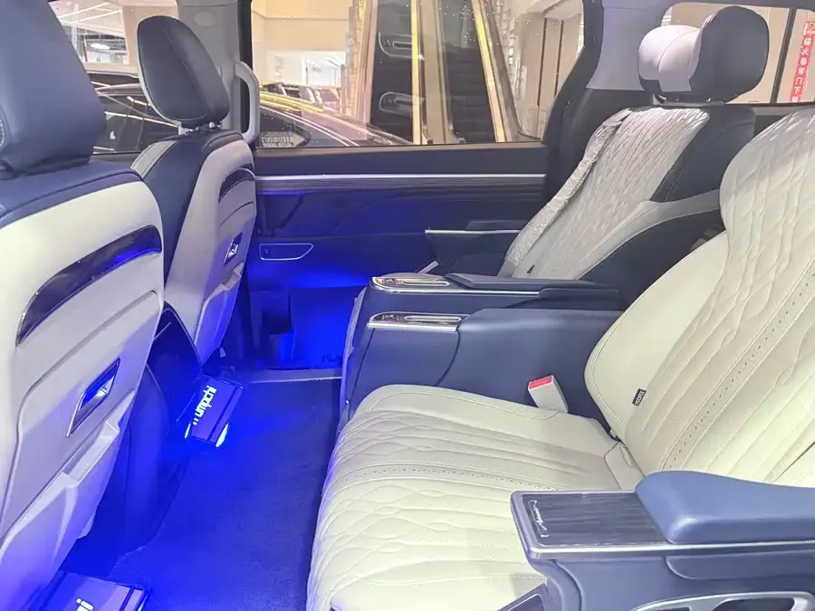 GAC Trumpchi M8 Trumpchi M8 2021 Master Series 390T Extreme Edition 2022 — миниатюра 4