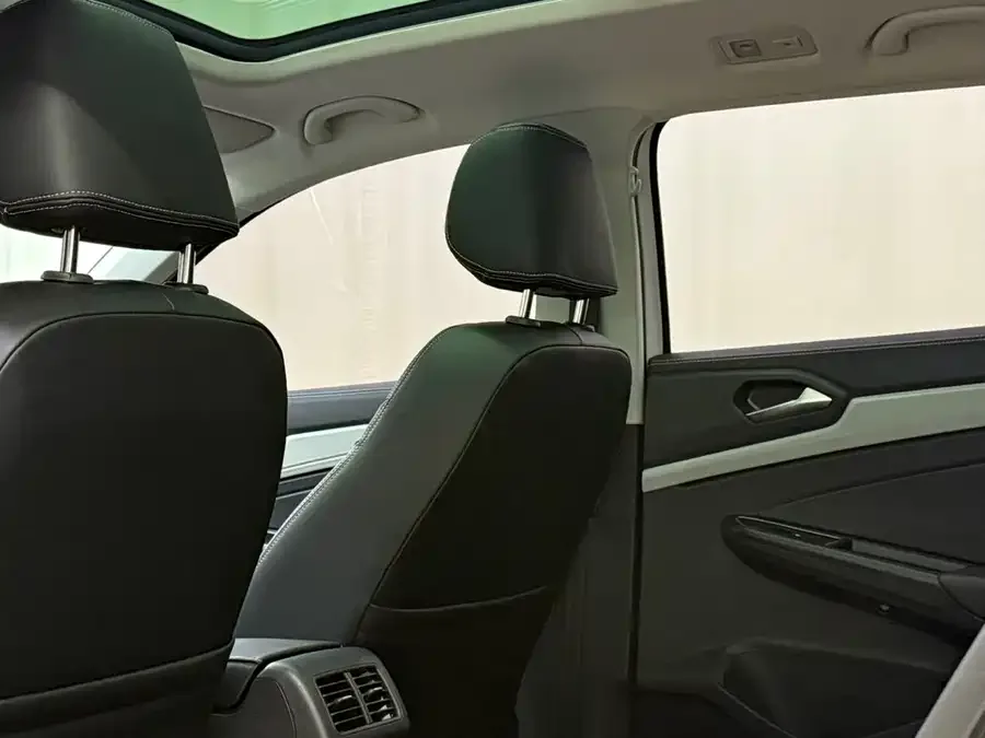 Jetta VS7 Jetta VS7 2023 280TSI automatic aggressive version 2024 — миниатюра 3