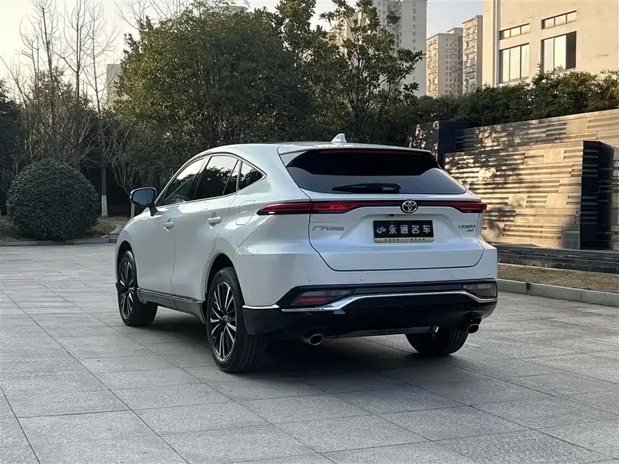 Toyota Venza 2022 Venza 2.0L CVT 4WD Supreme Edition 2022 — миниатюра 5