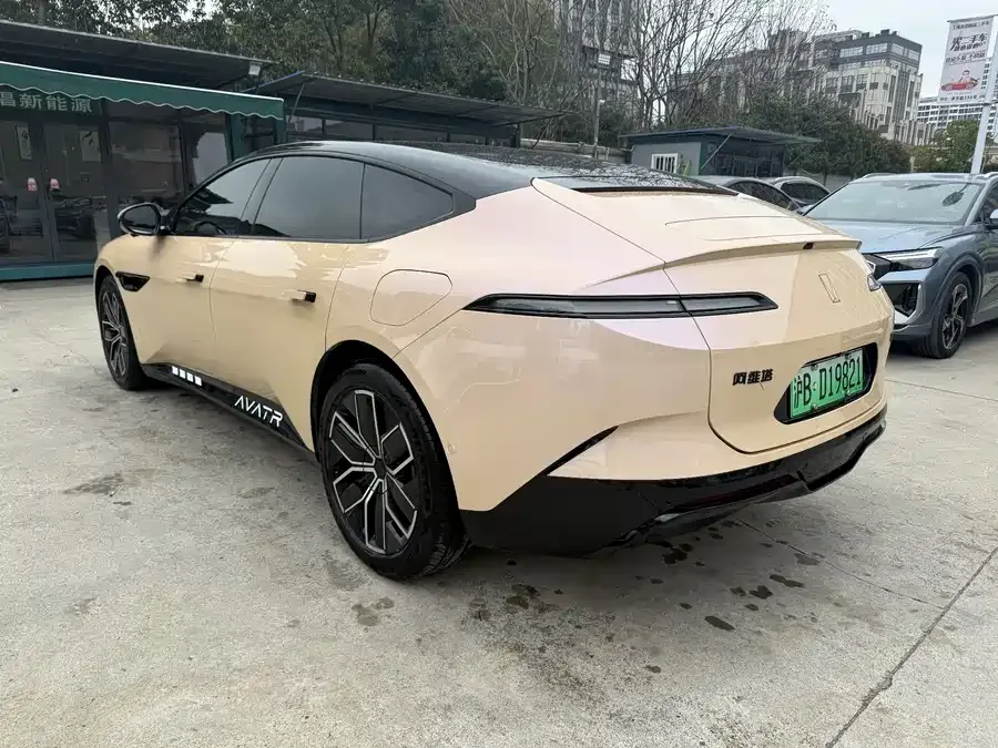 Avatr 12 Avita 12 2024 700 Triple Laser RWD Luxury Edition 2025 — миниатюра 3