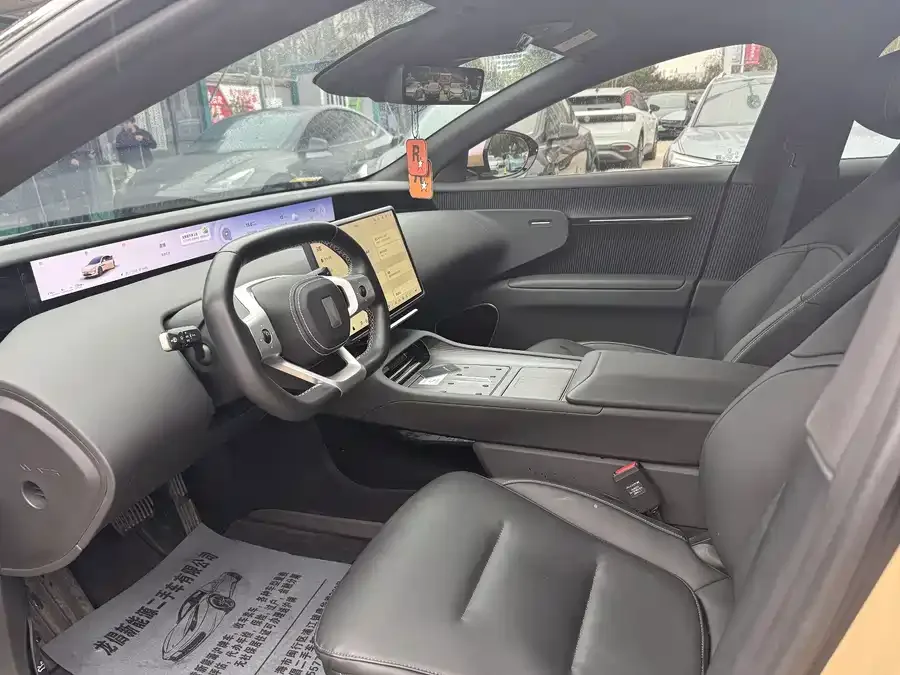 Avatr 12 Avita 12 2024 700 Triple Laser RWD Luxury Edition 2025 — миниатюра 4