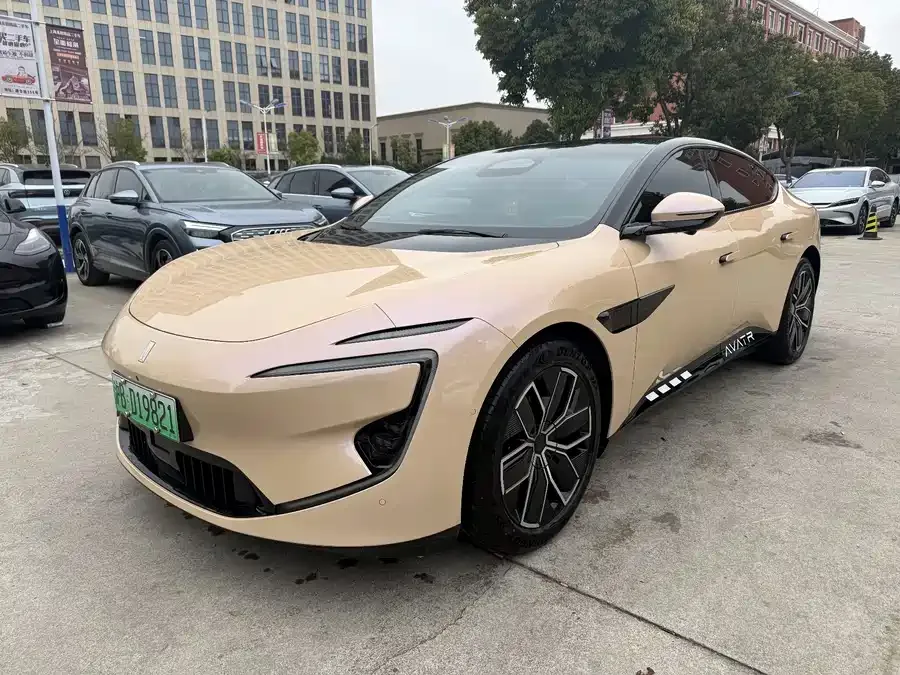 Avatr 12 Avita 12 2024 700 Triple Laser RWD Luxury Edition 2025 — фото 1, купить с доставкой в Москву