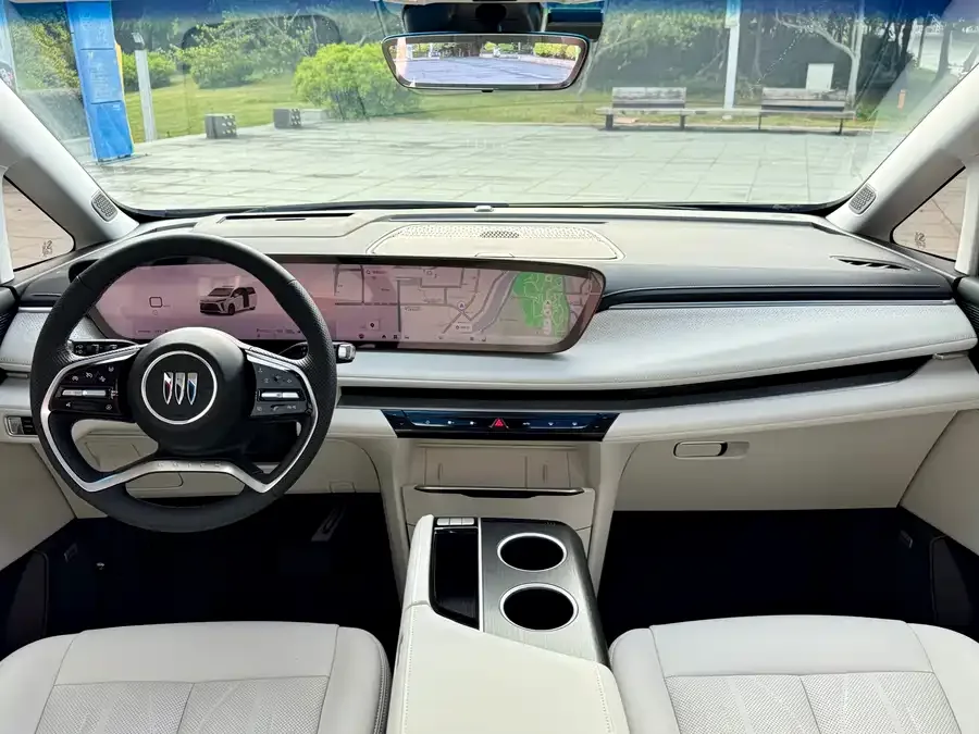 Buick GL8 New Energy 2024 Lu Zun Premium Edition 7 Seaters 2024 — миниатюра 3