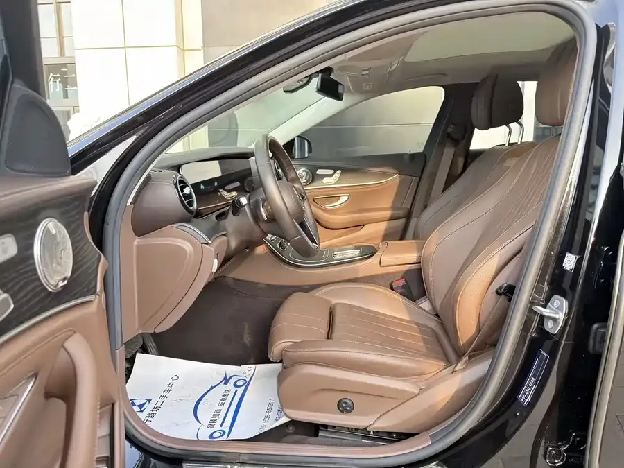 Mercedes-Benz E-class new energy Mercedes-Benz E-Class New Energy 2022 E 350 e L Plug-in Hybrid Sedan 2022 — миниатюра 5