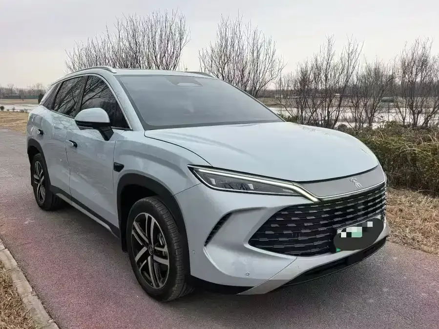 BYD Song L DM-i Song L DM-i 2025 Intelligent Driving Edition 112km Leading Model 2025 — миниатюра 3