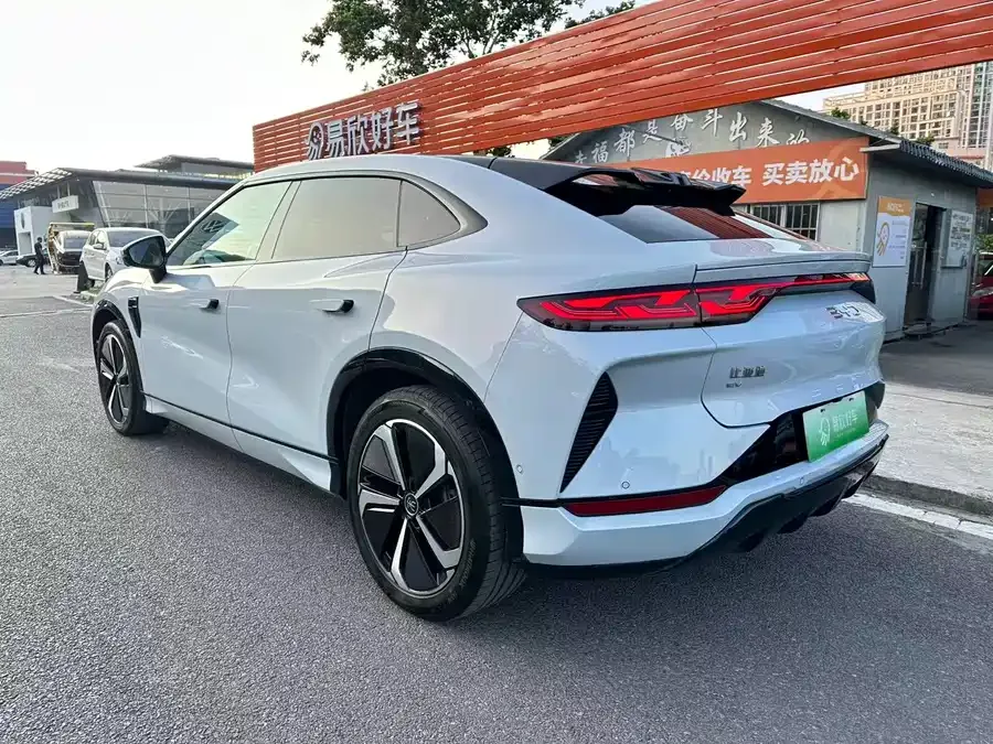 BYD Song L EV Song L EV 2024 662km Excellence Edition 2024 — миниатюра 3