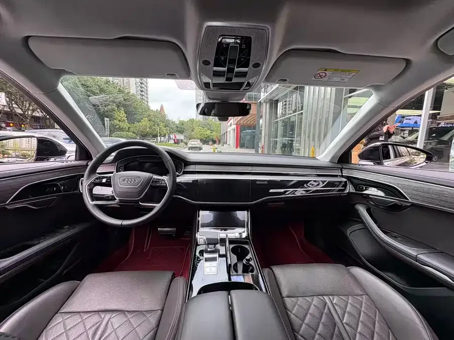 Audi A8 2025 A8L 55 TFSI quattro Flagship Edition 2025 — миниатюра 3
