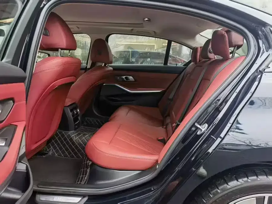 BMW i3 2025 eDrive 40 L Night Sport Package 2025 — миниатюра 4