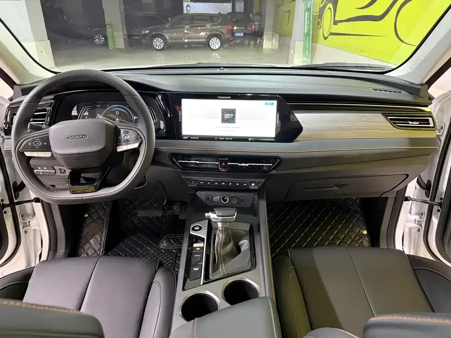 Oshan X7 PLUS Changan Oushang X7 PLUS 2023 Enjoy Edition 1.5T Automatic Premium 7 Seaters 2023 — миниатюра 5