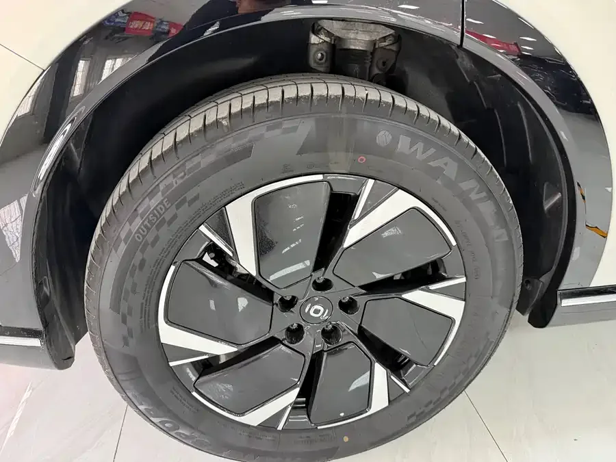 Changan Nevo Q07 2025 215 Premium Edition 2025 — миниатюра 3
