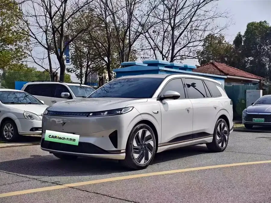 Dongfeng e008 2024