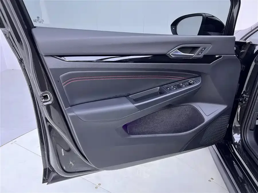 Volkswagen GOLF GTI Golf GTI 2023 380TSI DSG GTI 2025 — миниатюра 5