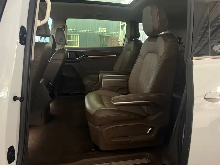Volkswagen Viloran Weiran 2024 330TSI Deluxe Edition 2023 — миниатюра 2