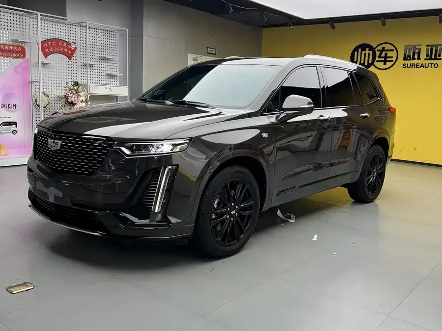 Cadillac XT6 2022 2.0T 6-seat 4WD luxury model 2023 — фото 1, купить с доставкой в Москву