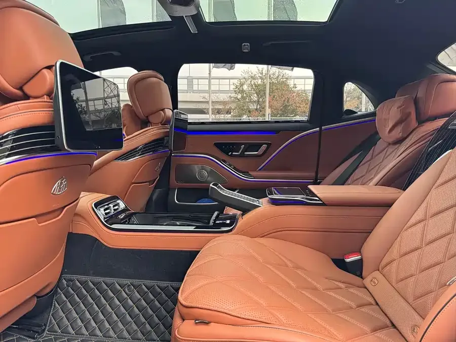 Mercedes-Benz Maybach S-Class Maybach S-Class 2023 S 580 4MATIC 2023 — миниатюра 3