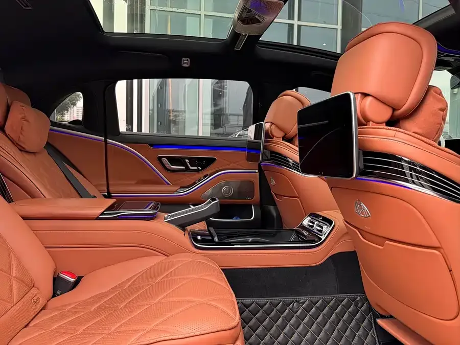 Mercedes-Benz Maybach S-Class Maybach S-Class 2023 S 580 4MATIC 2023 — миниатюра 4