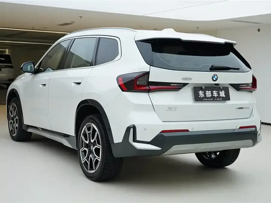 BMW X1 2023 sDrive25Li X Design Package 2024 — миниатюра 2