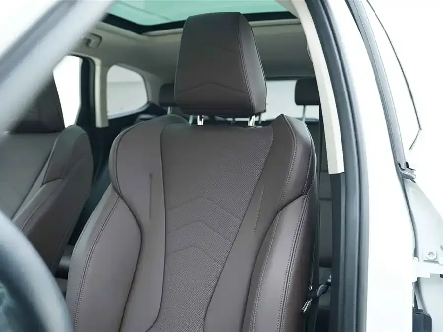 BMW X1 2023 sDrive25Li X Design Package 2024 — миниатюра 4
