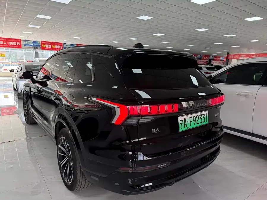 Lynk & Co 09 EM-P Lynk & Co 09 EM-P 2024 2.0TD EM-P 4WD PRO 7-seater 2024 — миниатюра 5
