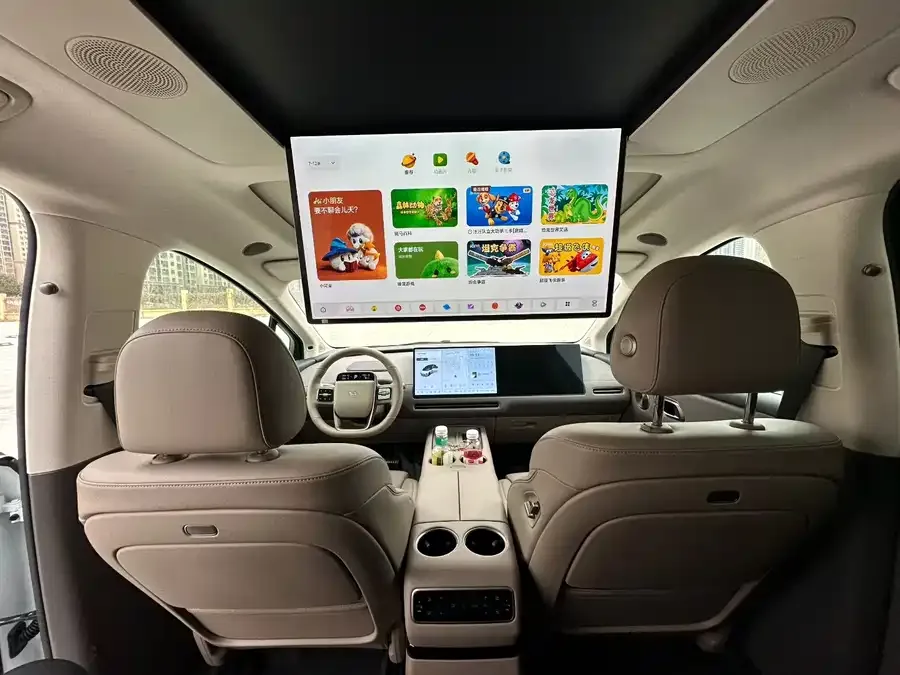 Li Ideal i8 Ideal i8 2025 Standard Edition 2025 — миниатюра 2