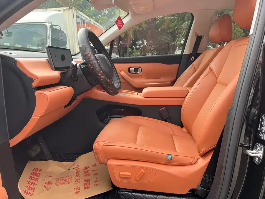 Leapmotor C10 Leapmotor C10 2024 210 Comfort Edition 2025 — миниатюра 4