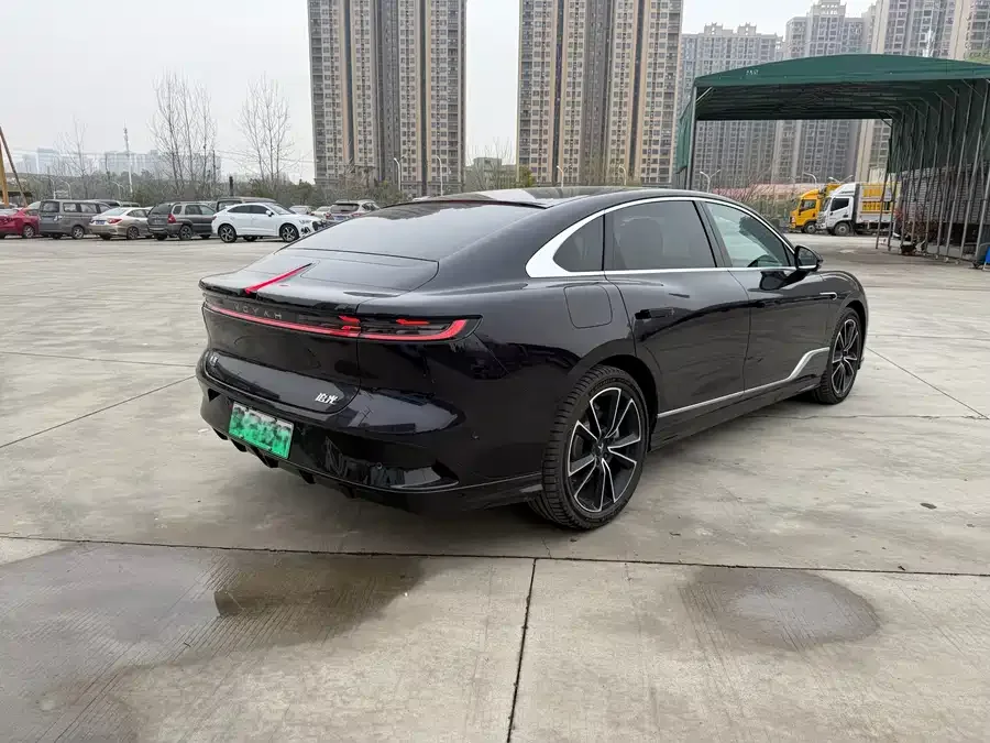 Voyah Lantu light chasing VOYAH 2024 PHEV 4WD Ultra-Long-Range Flagship Edition 2024 — миниатюра 4
