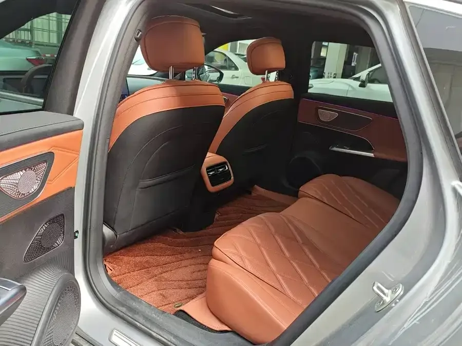 Chery Fengyun Fengyun A9L Fengyun A9L 2025 260 Super Long Range Premium Edition 2025 — миниатюра 2