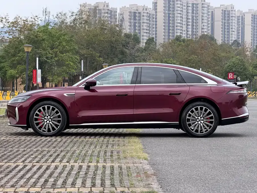 Chery Fengyun Fengyun A9L Fengyun A9L 2025 four-wheel drive high-energy peak version 2025 — миниатюра 2