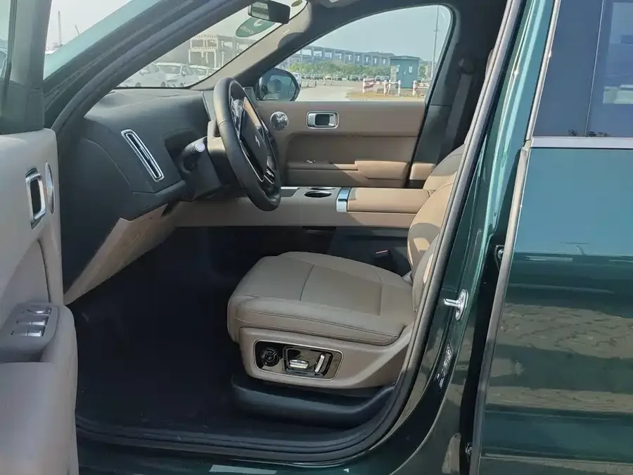 Li Xiang L9 Ideal L9 2025 Ultra Smart New Edition 2025 — миниатюра 2
