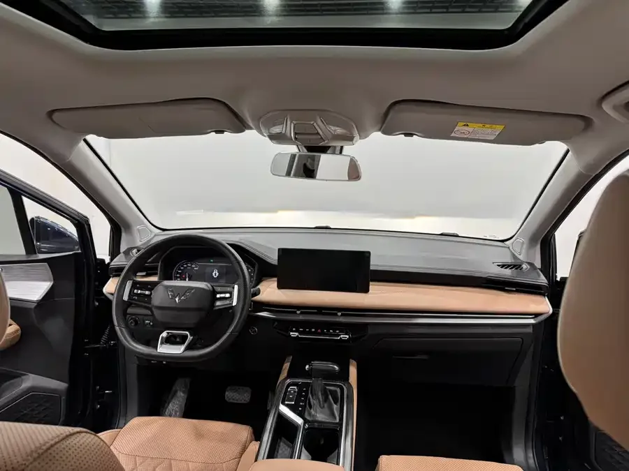 Wuling Jiachen Wuling Jiachen 2022 1.5T CVT exclusive flagship model 2022 — миниатюра 2